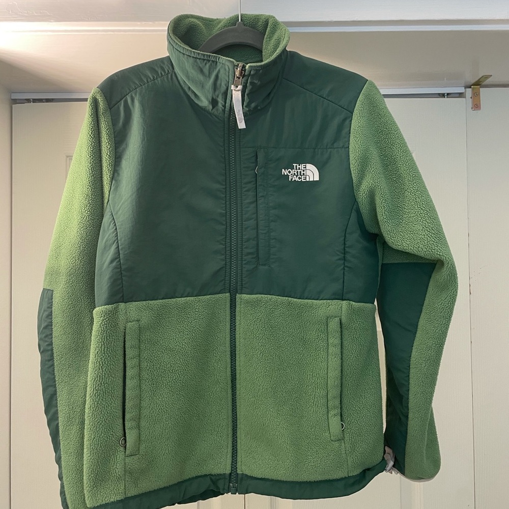 NORTHFACE green Denali fleece